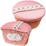 Hostess Strawberry CupCakes (8 Pack) – A Berry Sweet Treat!